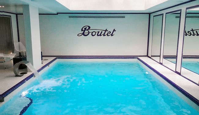 La piscine de l’Hôtel Boutet à Paris